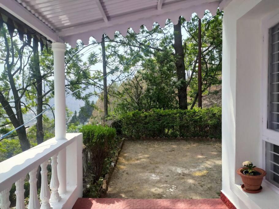 Whistling Thrush Cottage, Bhimtal Nainital Buitenkant foto