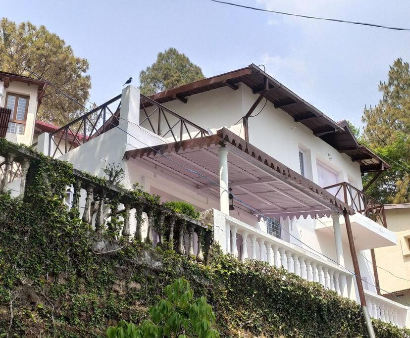Whistling Thrush Cottage, Bhimtal Nainital Buitenkant foto